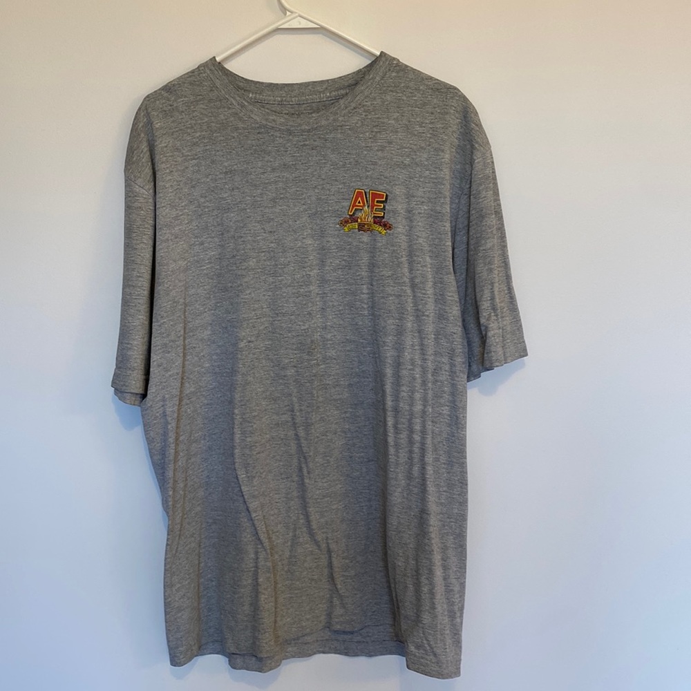 American eagle outfitters size L T-shirt